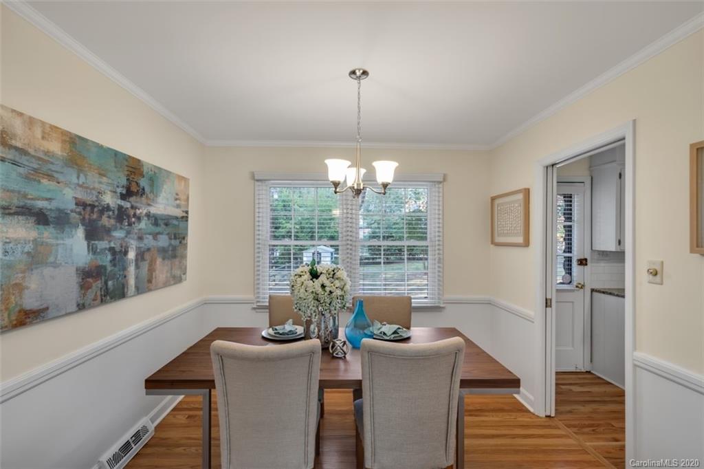 3507 Round Oak Road Charlotte, NC 28210 - Photo 9 of 38 Gallery Image 9