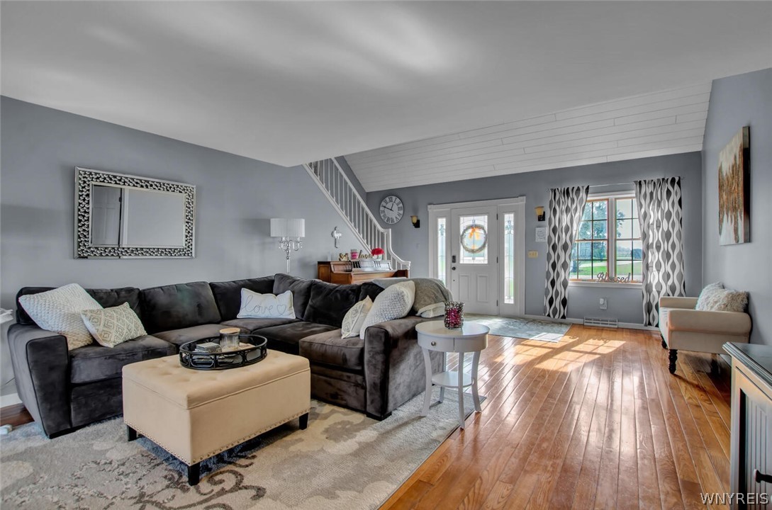 2765 West Lake Road Wilson, NY 14172 - Photo 6 of 49