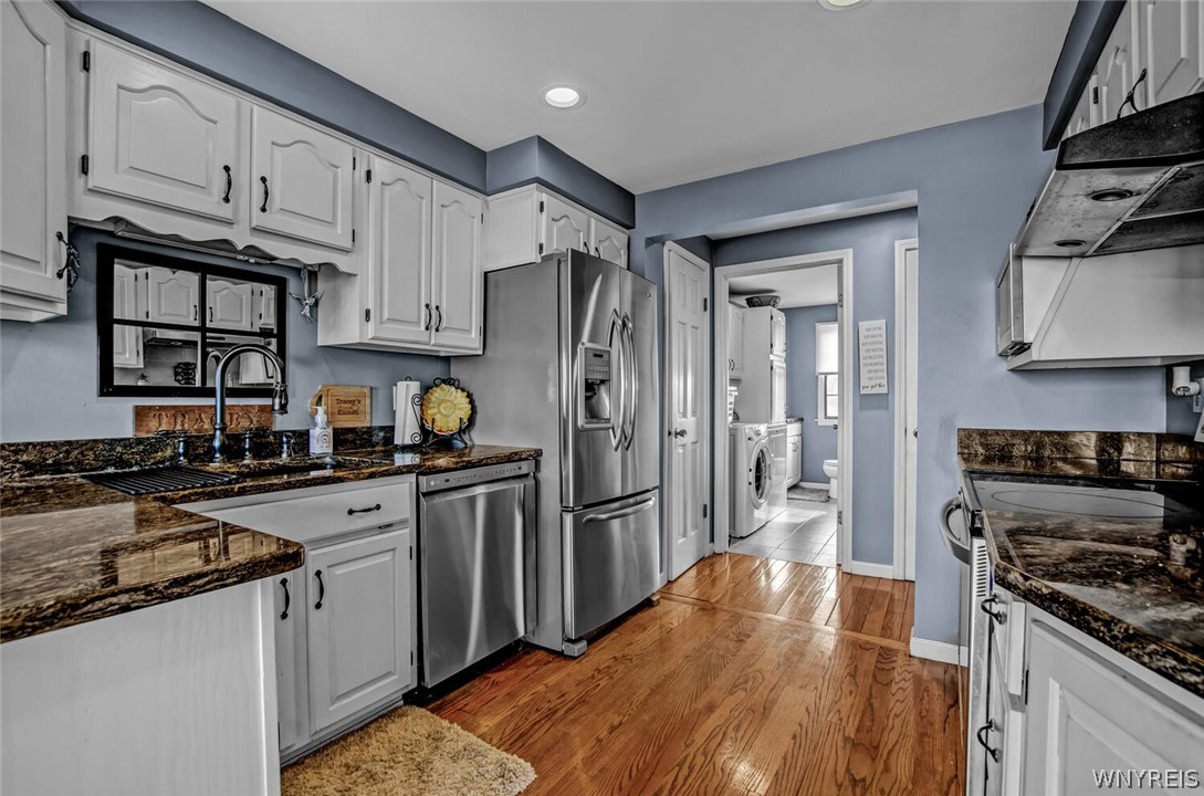 2765 West Lake Road Wilson, NY 14172 - Photo 9 of 49