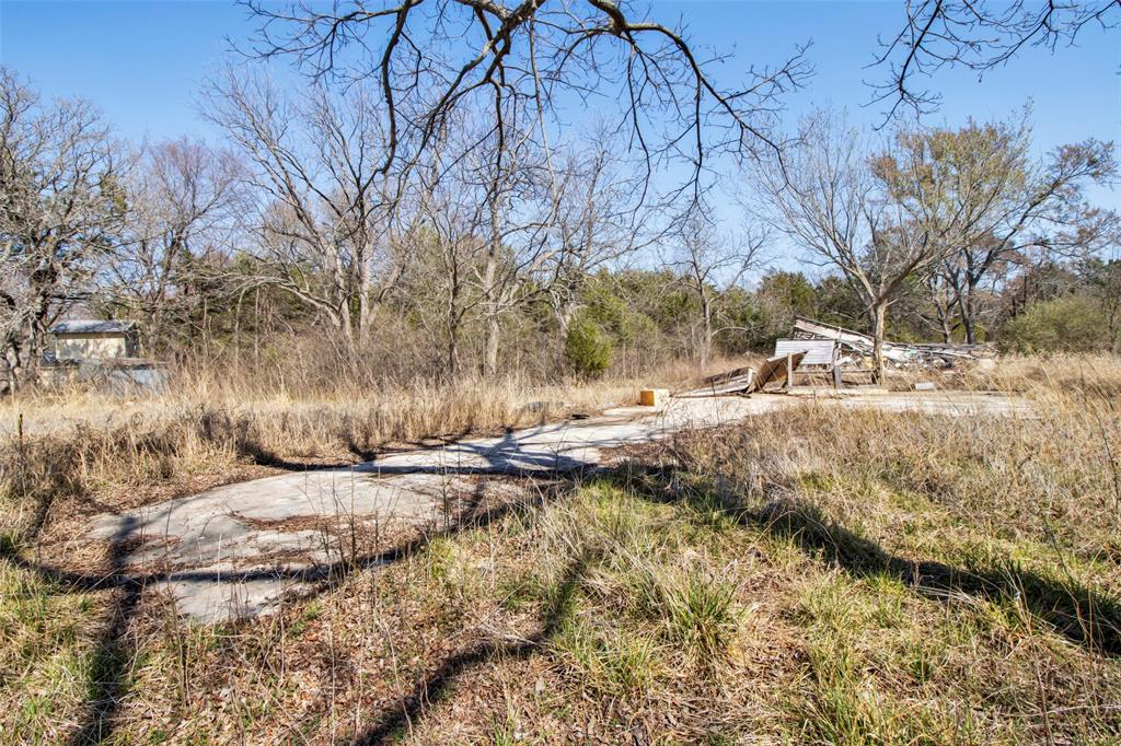 4185 Rock Creek Road Whitesboro, TX 76273 - Photo 4 of 18 View of yard