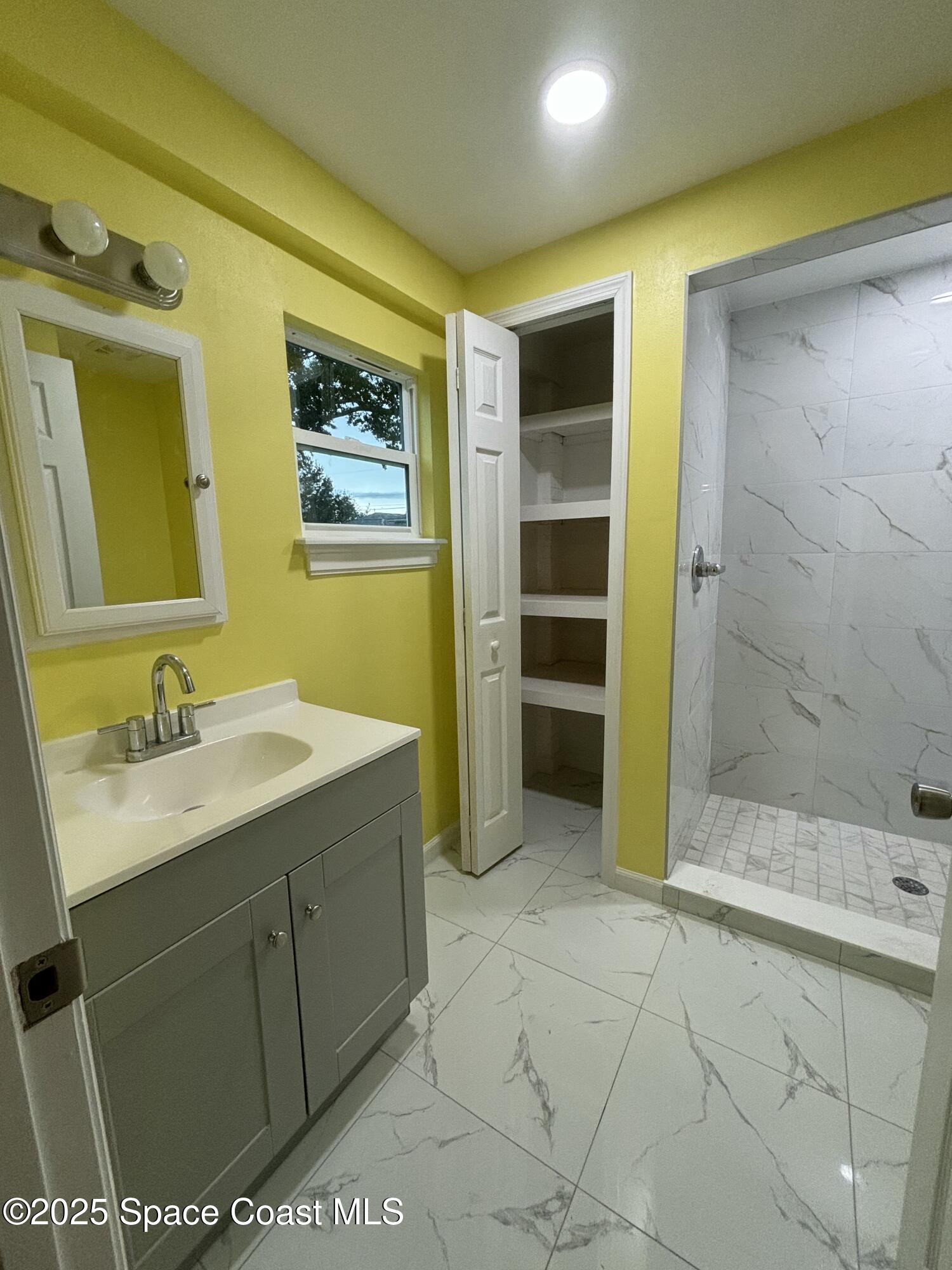 2660 Pine Street Northeast Palm Bay, FL 32905 - Photo 16 of 25 IMG_6454