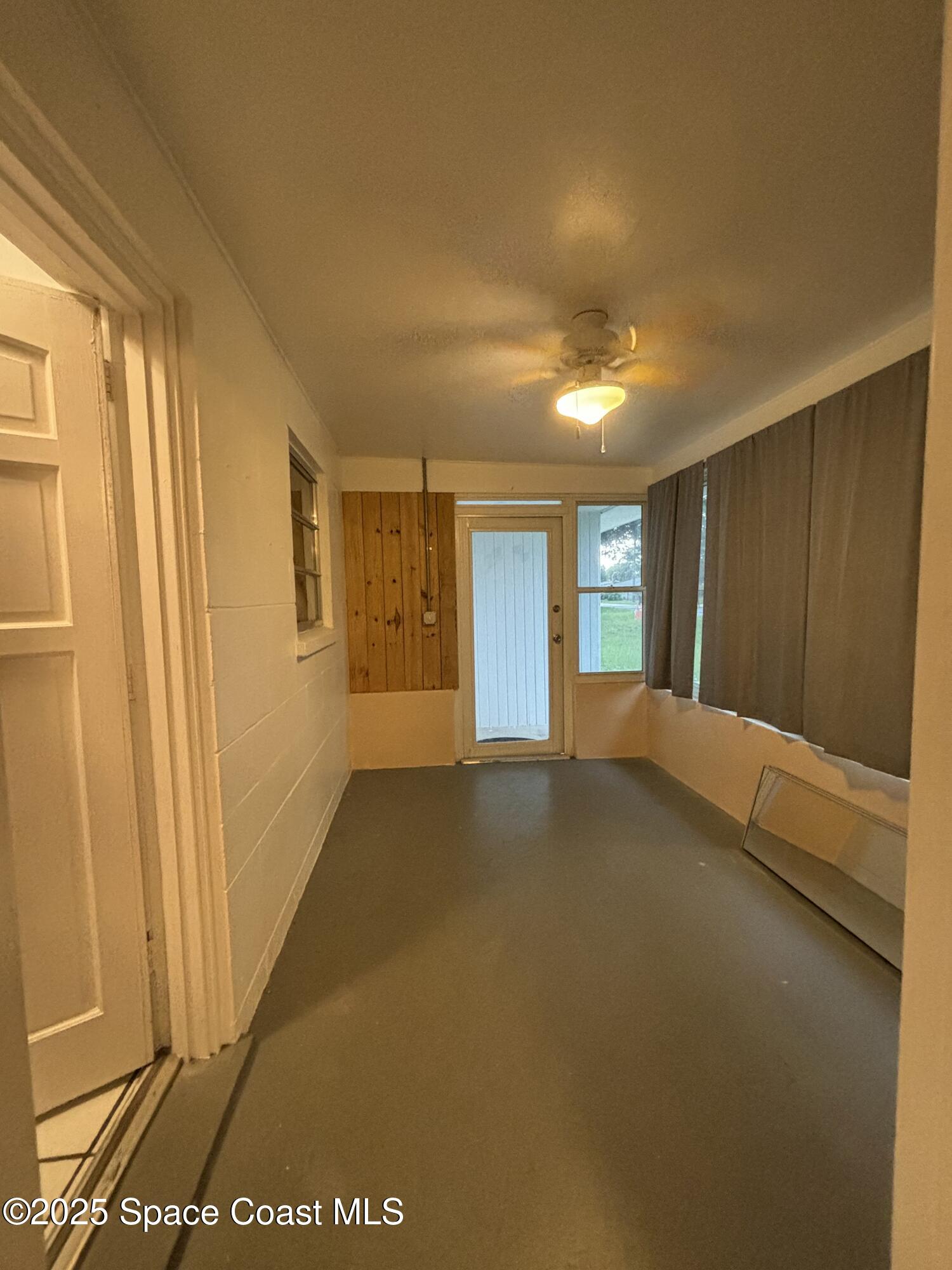 2660 Pine Street Northeast Palm Bay, FL 32905 - Photo 21 of 25 IMG_6465