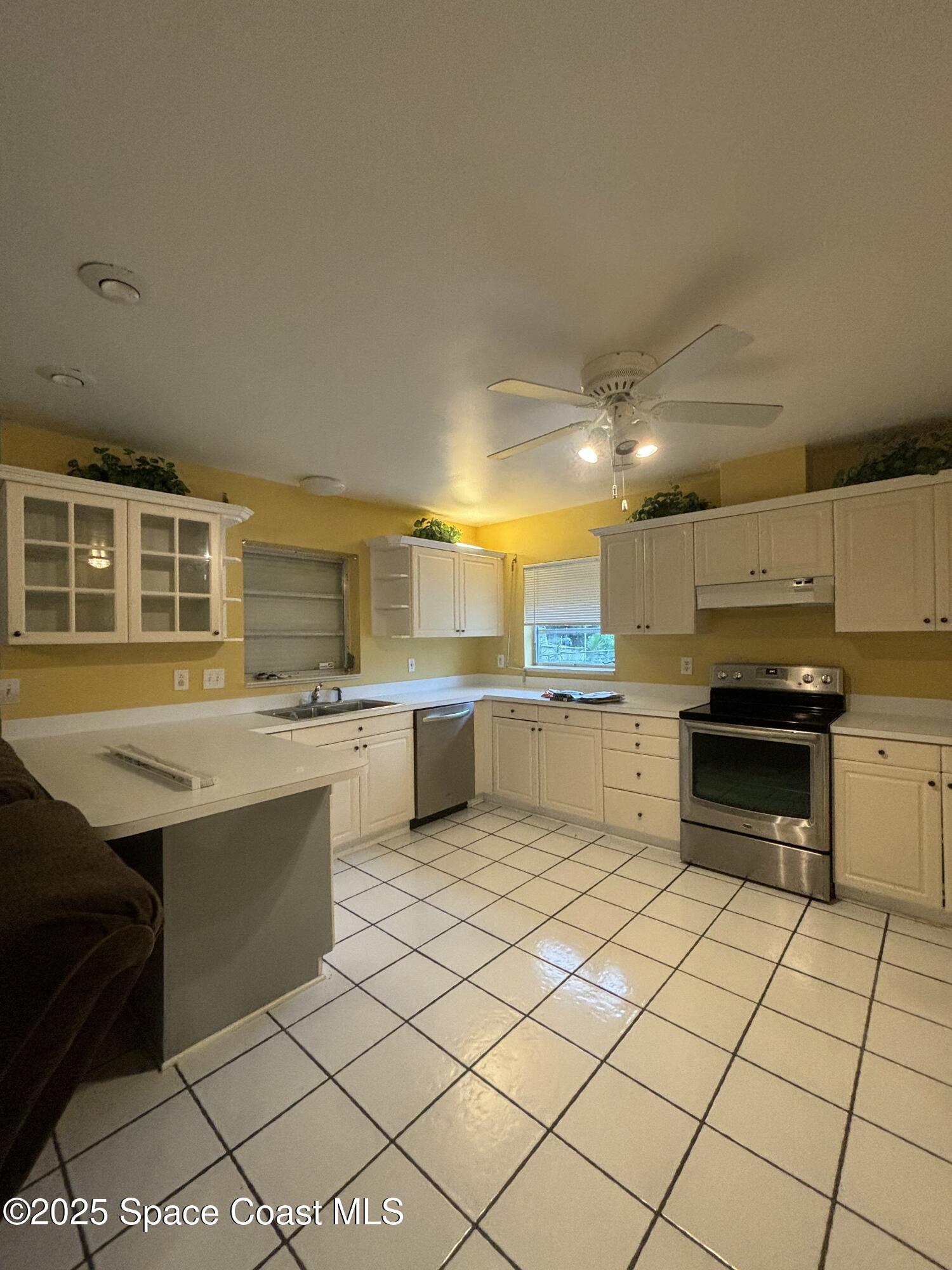 2660 Pine Street Northeast Palm Bay, FL 32905 - Photo 6 of 25 IMG_6448