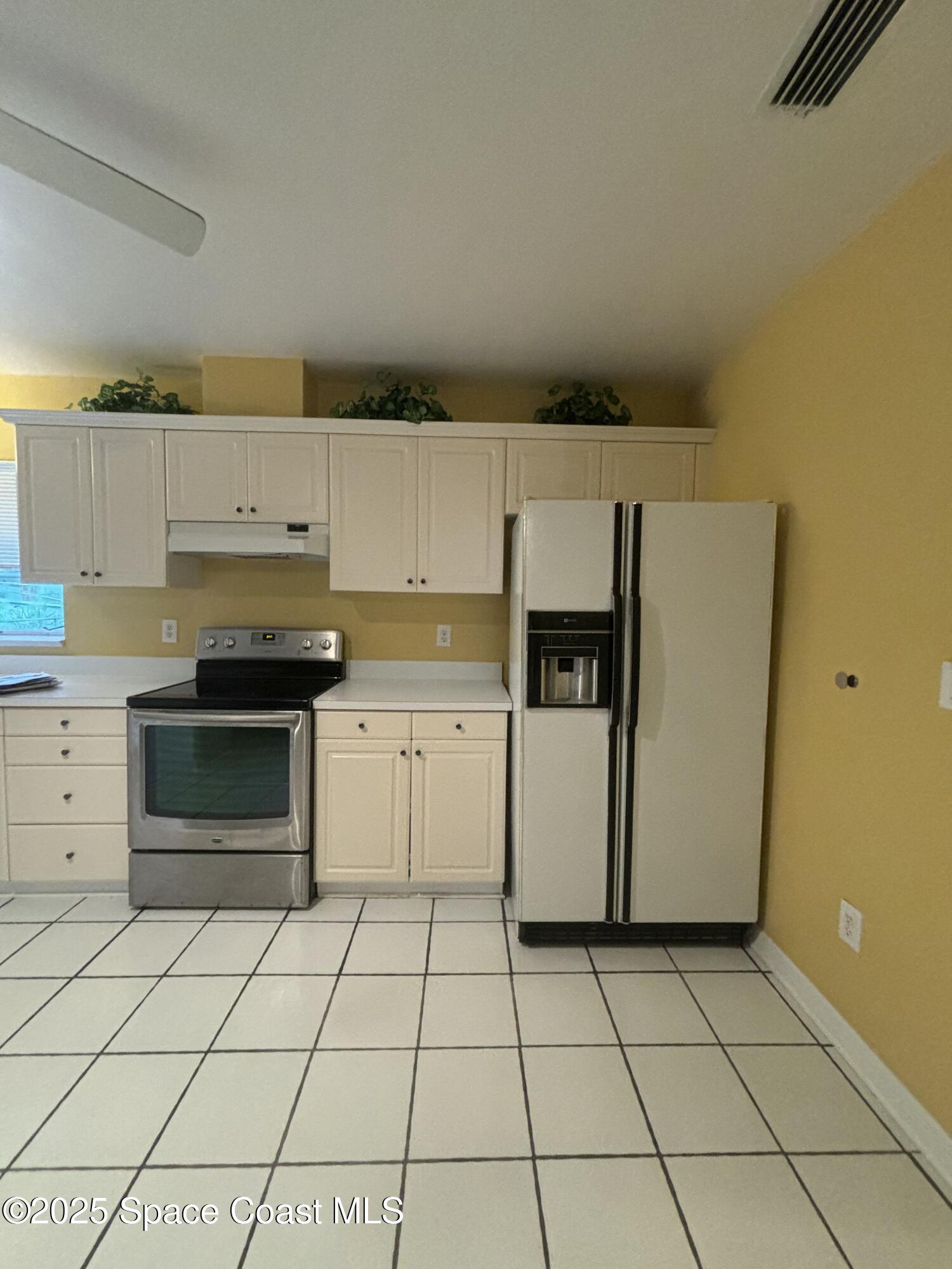 2660 Pine Street Northeast Palm Bay, FL 32905 - Photo 7 of 25 IMG_6449