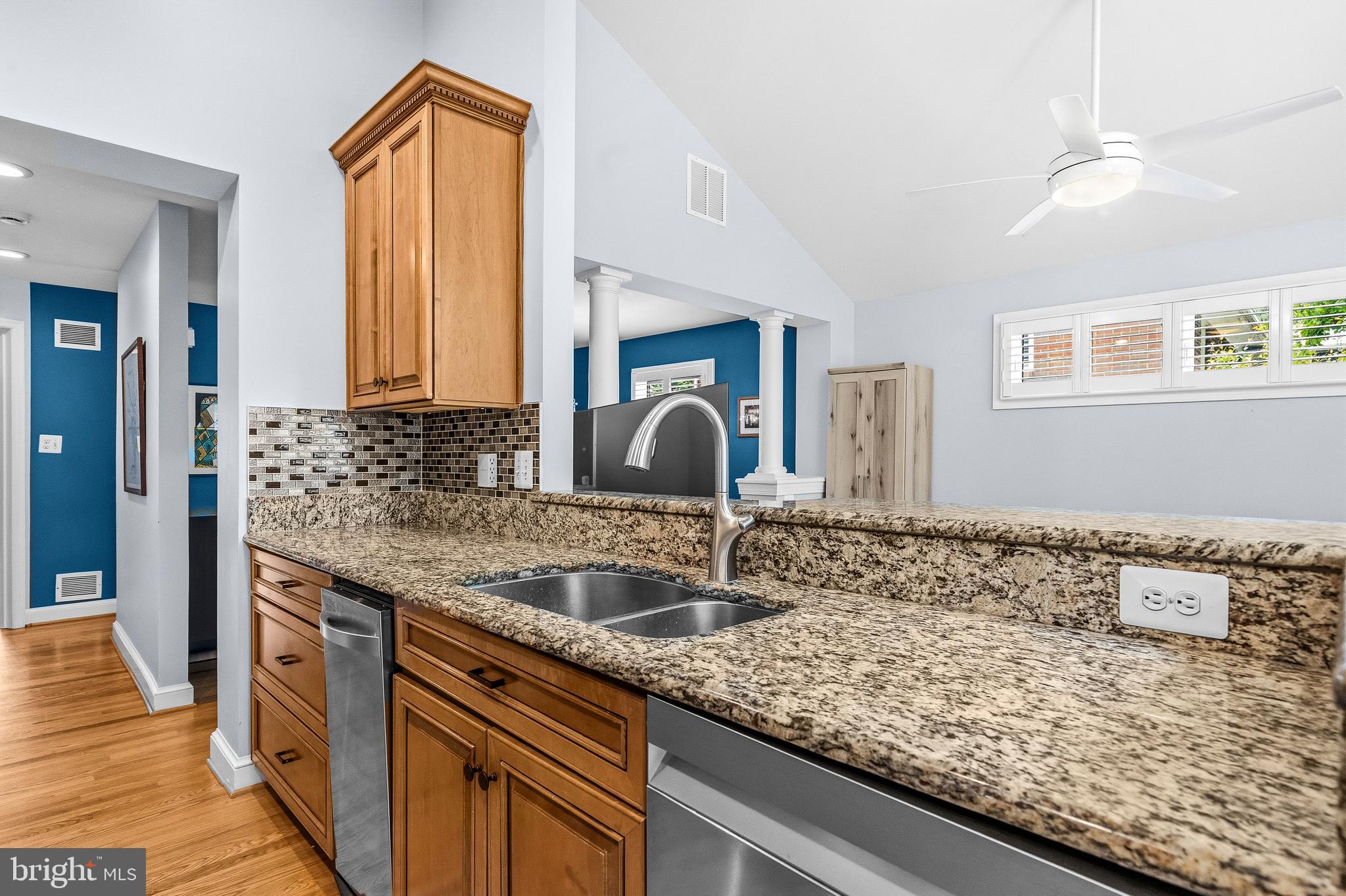 968 North Rochester Street Arlington, VA 22205 - Photo 20 of 73