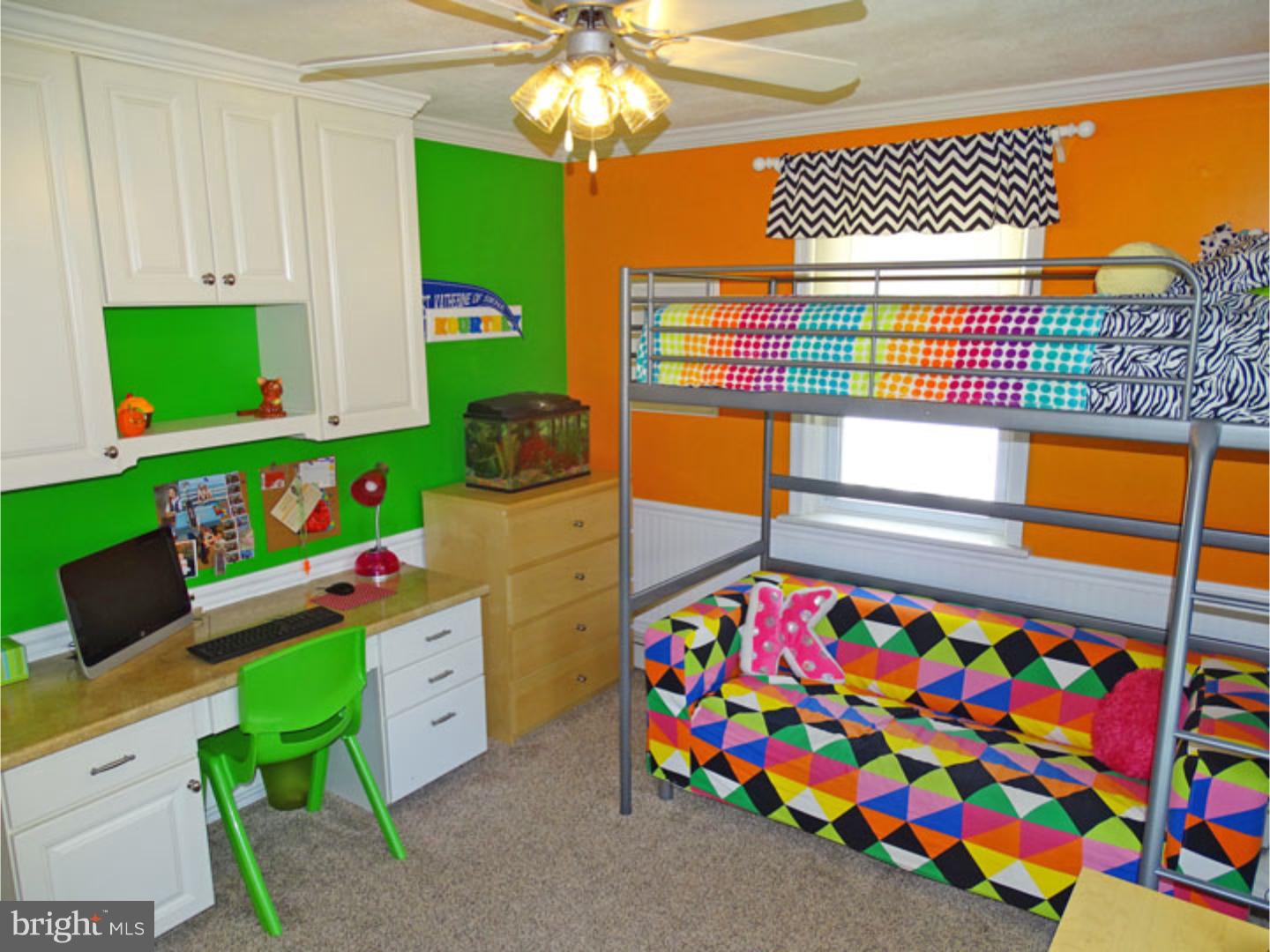 9202 Horatio Road Philadelphia, PA 19114 - Photo 13 of 25 Gallery Image 13