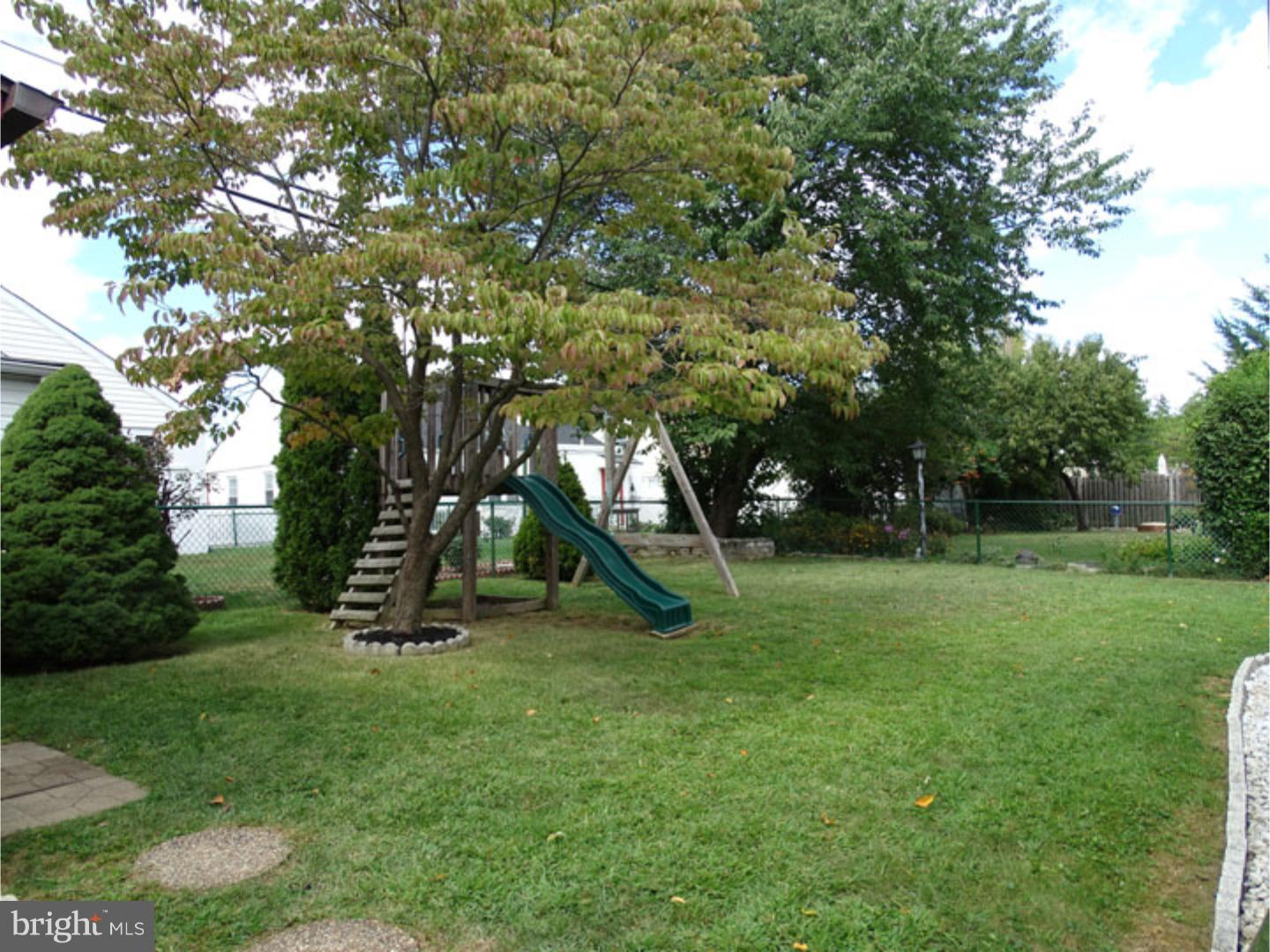 9202 Horatio Road Philadelphia, PA 19114 - Photo 25 of 25 Gallery Image 25