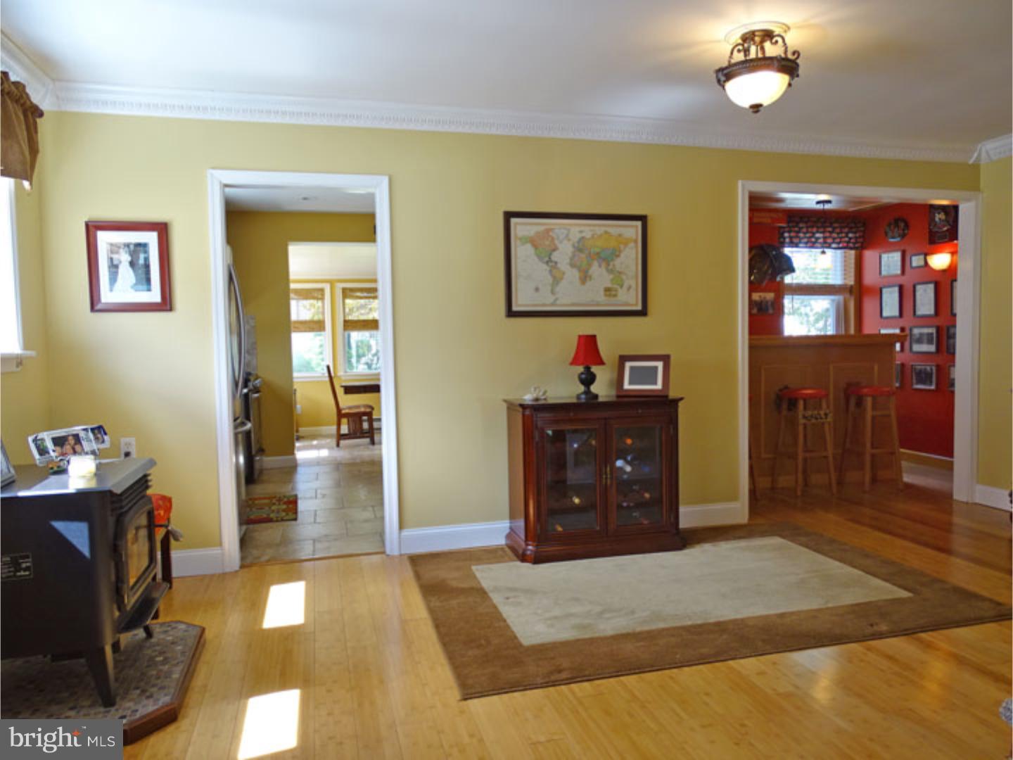 9202 Horatio Road Philadelphia, PA 19114 - Photo 5 of 25 Gallery Image 5