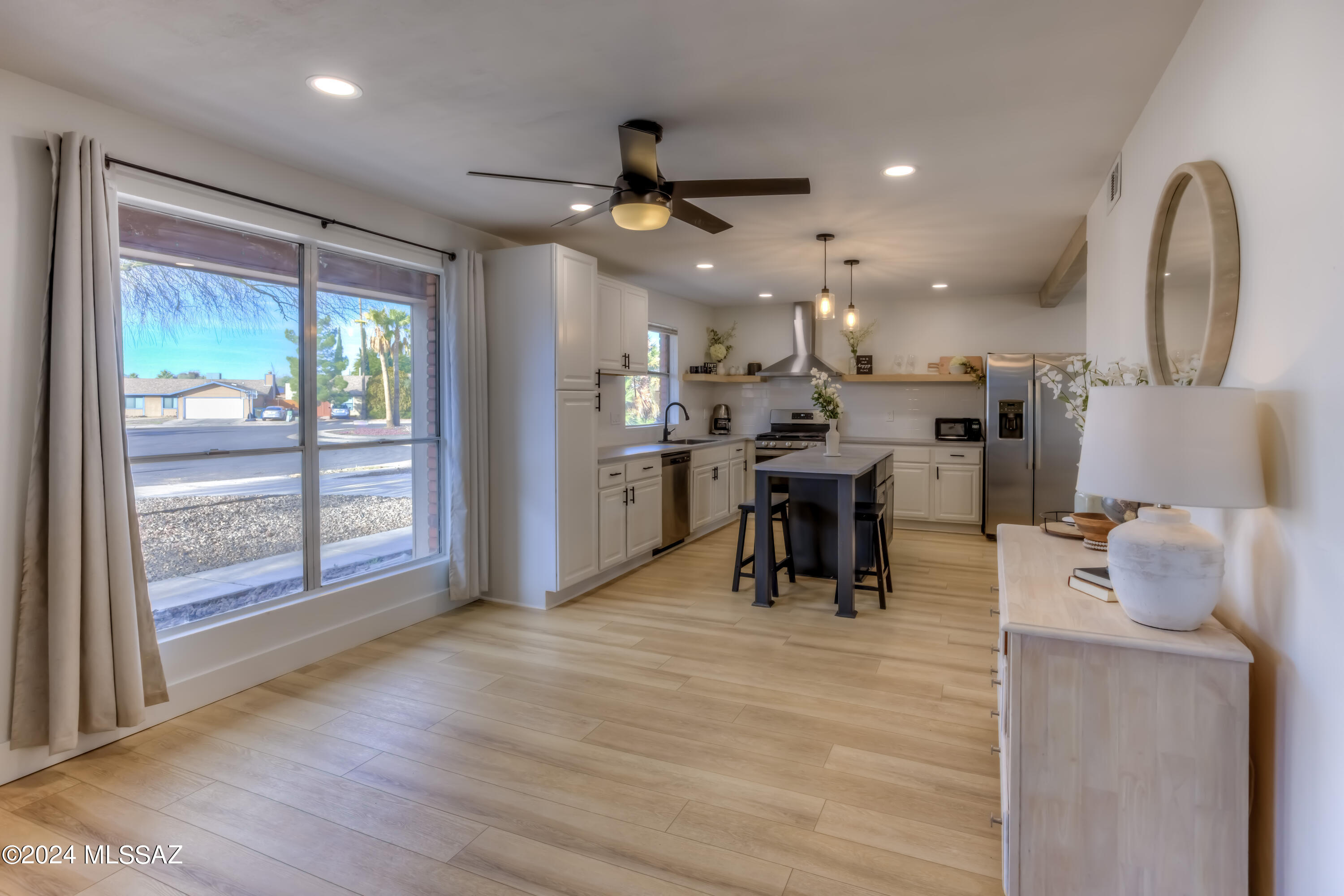 6266 North Parsley Road Tucson, AZ 85741 - Photo 9 of 37