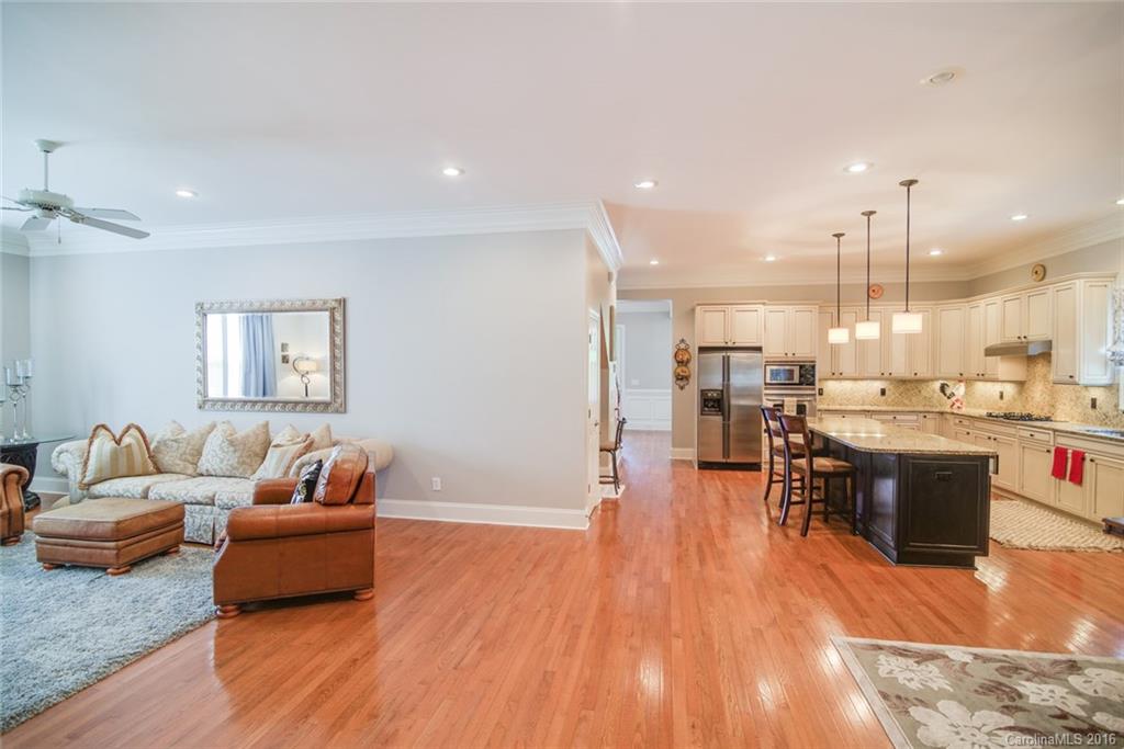 18015 Meadow Bottom Road Charlotte, NC 28277 - Photo 8 of 24 Gallery Image 8
