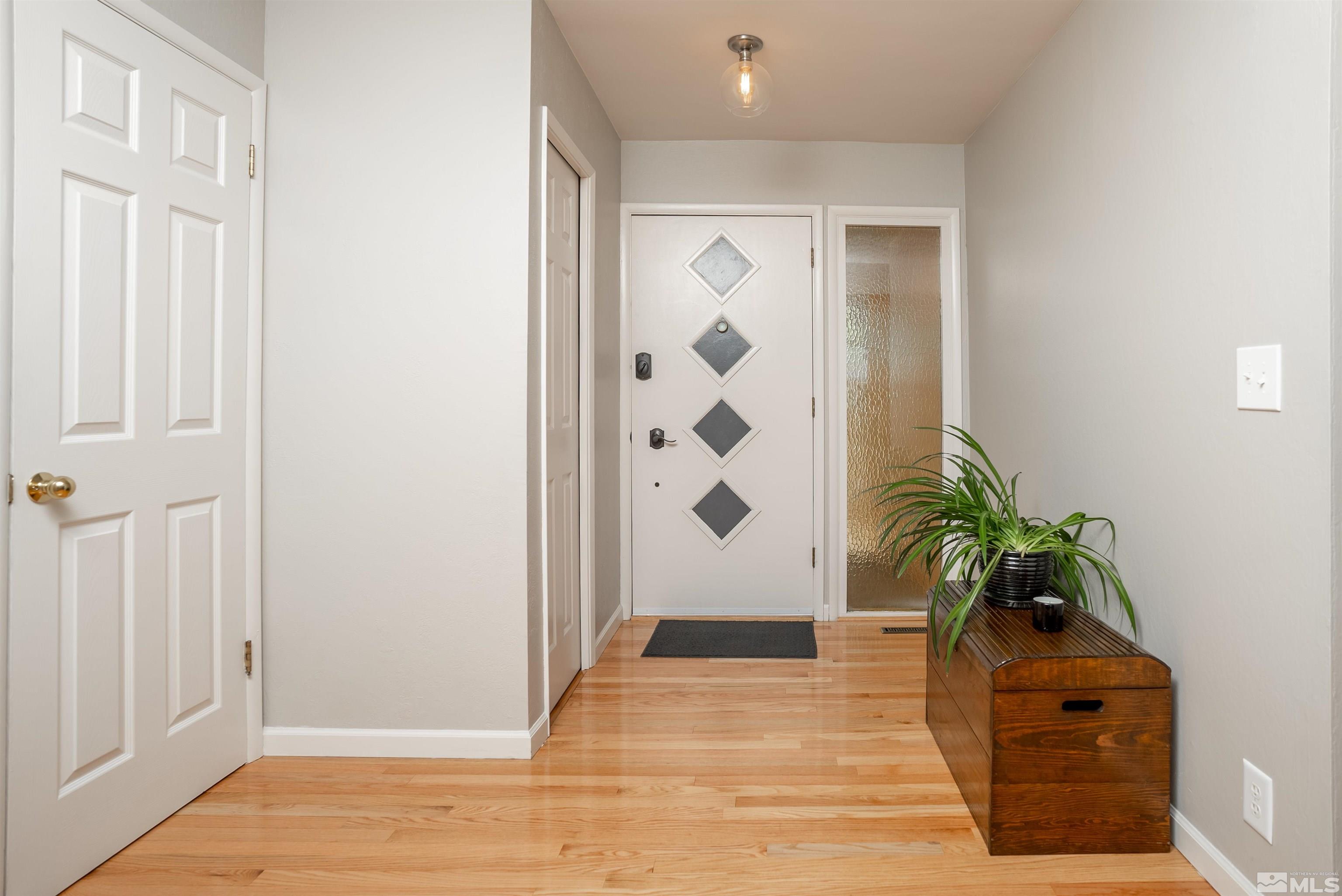 3540 Buckhorn Way Reno, NV 89503 - Photo 4 of 40 Photo 4