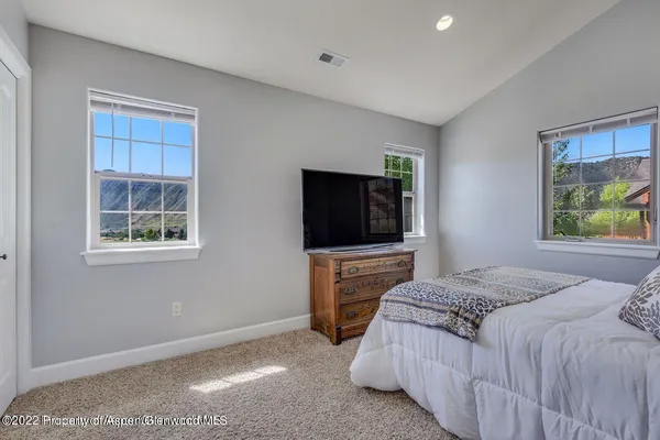 $3,600 | 141 White Horse Drive, New Castle, CO 81647