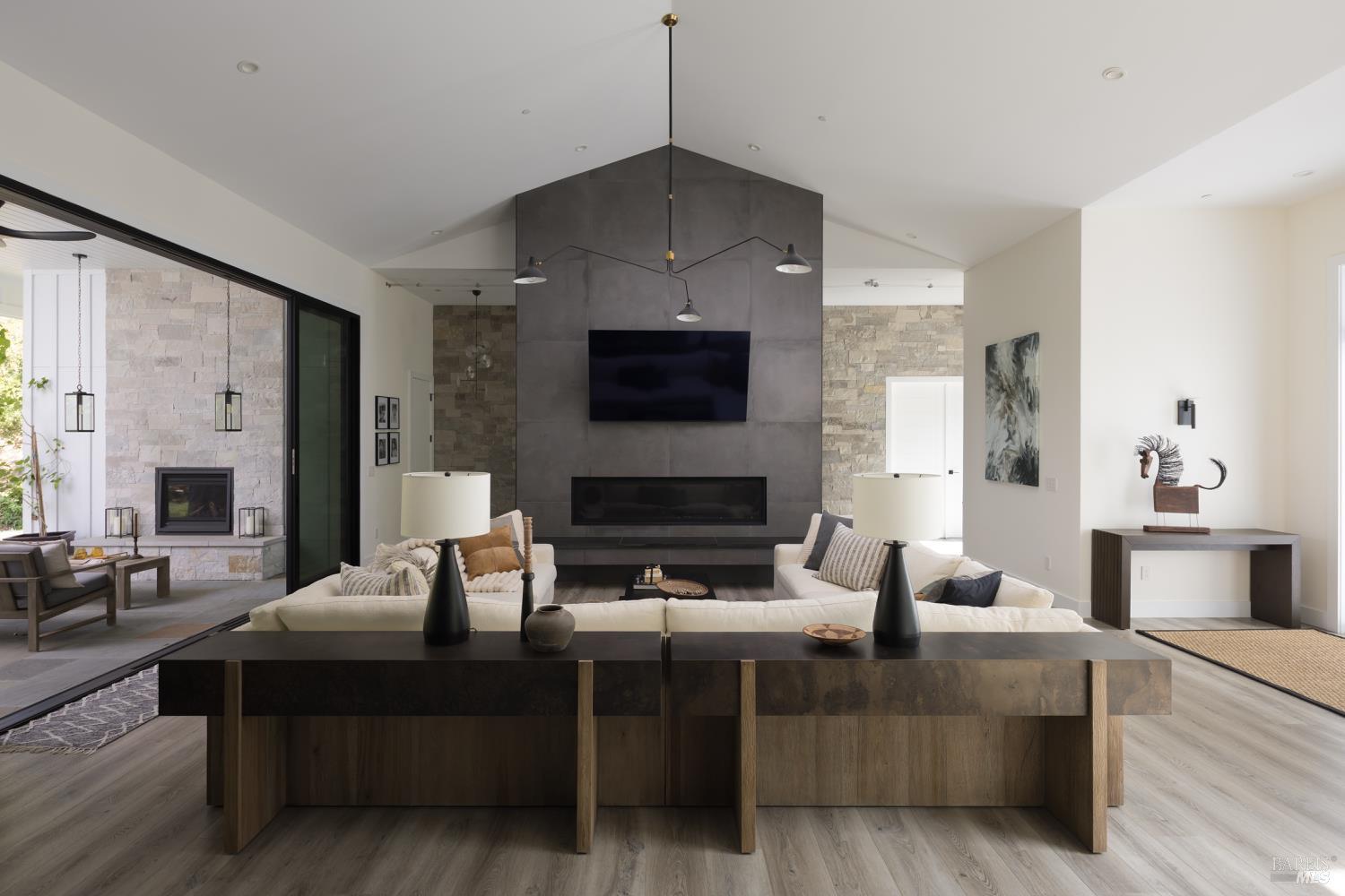 7007 Erland Road Santa Rosa, CA 95404 - Photo 4 of 35