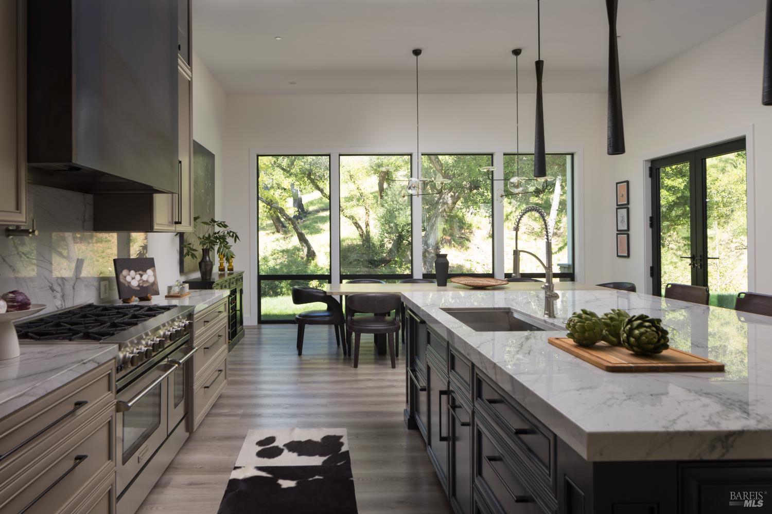 7007 Erland Road Santa Rosa, CA 95404 - Photo 7 of 35