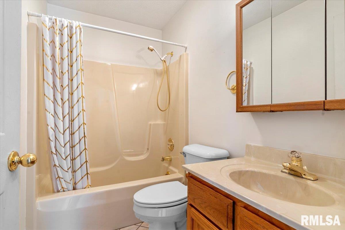 2813 Placid Court Springfield, IL 62707 - Photo 15 of 32