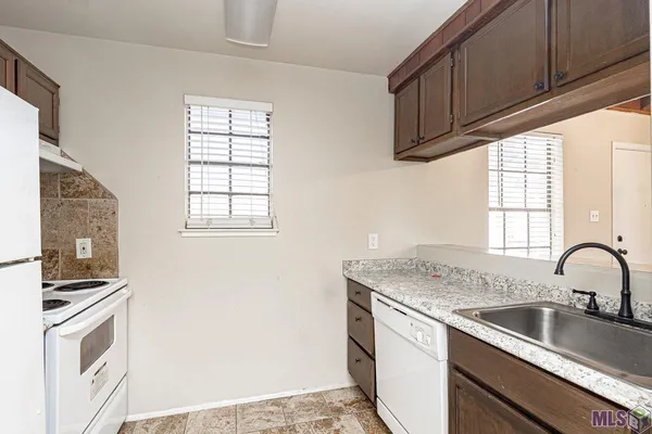 $1,100 | 3003 Greenwood Drive, Baton Rouge, LA 70808