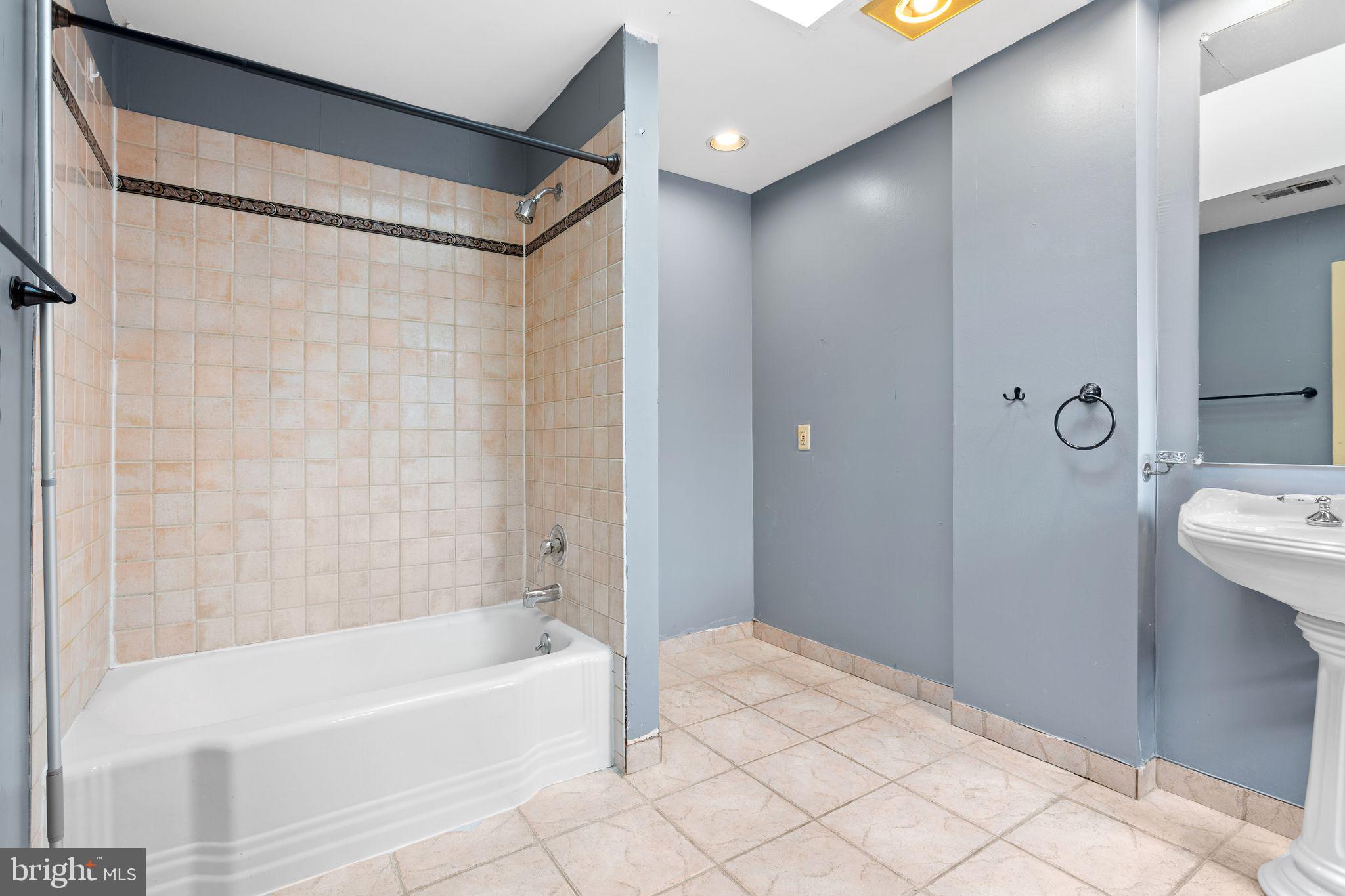 24 Ellis Street Haddonfield, NJ 08033 - Photo 15 of 32