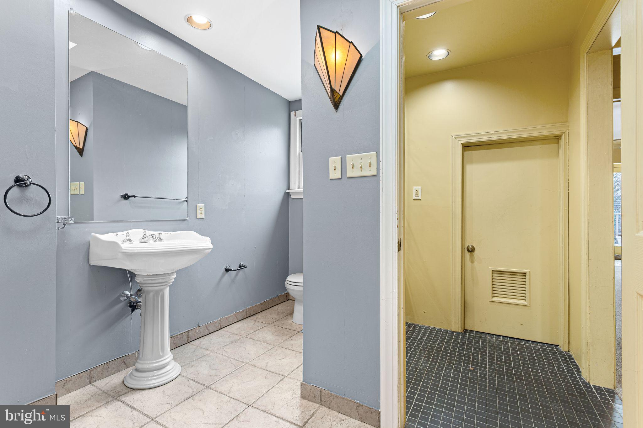 24 Ellis Street Haddonfield, NJ 08033 - Photo 16 of 32