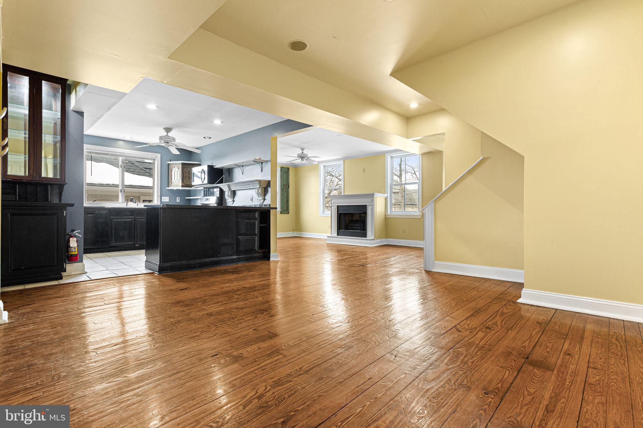 24 Ellis Street Haddonfield, NJ 08033 - Photo 3 of 32