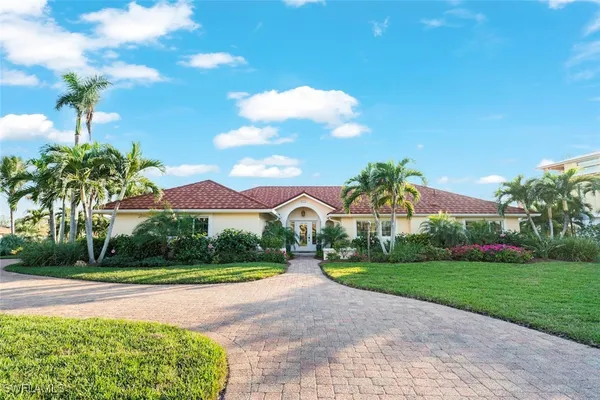 $1,998,000 | 991 Whelk Drive, Sanibel, FL 33957