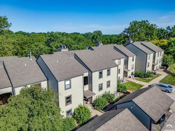 $169,900 | 1316 Westbrooke Street, Lawrence, KS 66049