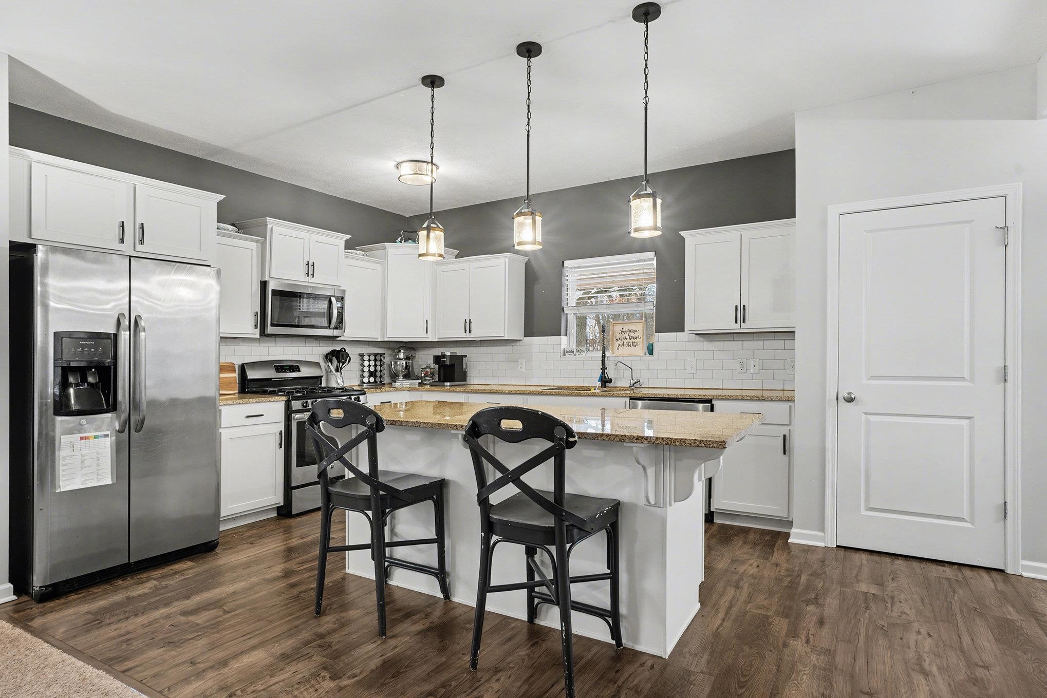 30353 Priem Road Elkhart, IN 46514 - Photo 3 of 29