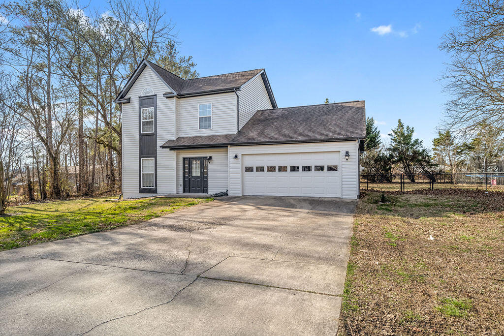 7506 Hewitt Lane Chattanooga, TN 37421 - Photo 3 of 24 7506Hewitt-3