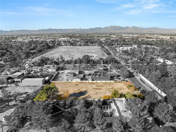 $1,100,000 | 2715 Alta Drive, Las Vegas, NV 89107