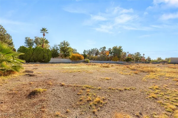 $1,100,000 | 2715 Alta Drive, Las Vegas, NV 89107