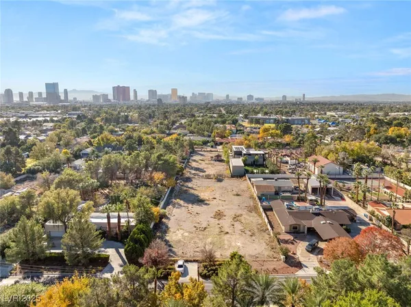 $1,100,000 | 2715 Alta Drive, Las Vegas, NV 89107