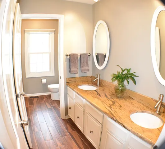 $734,900 | 175 Hilltop Avenue, Barrington, IL 60010