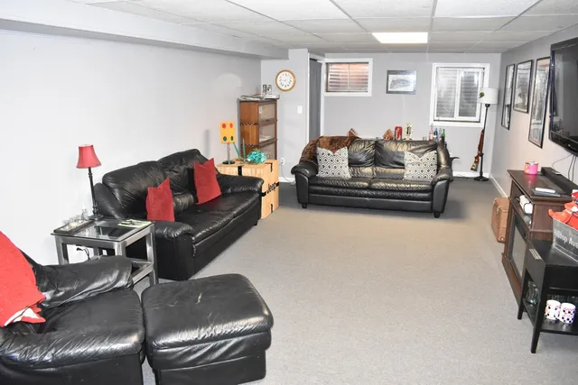 $734,900 | 175 Hilltop Avenue, Barrington, IL 60010