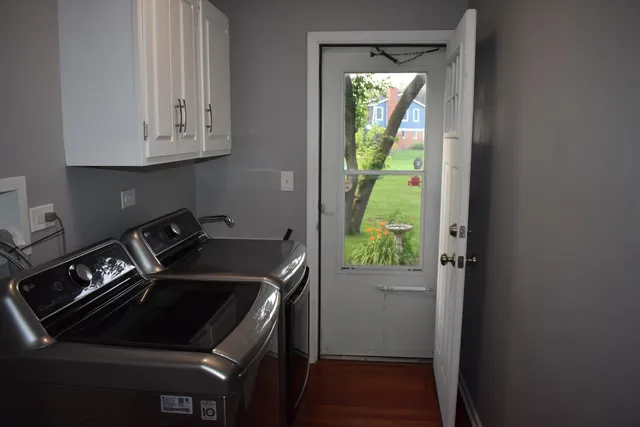 $734,900 | 175 Hilltop Avenue, Barrington, IL 60010