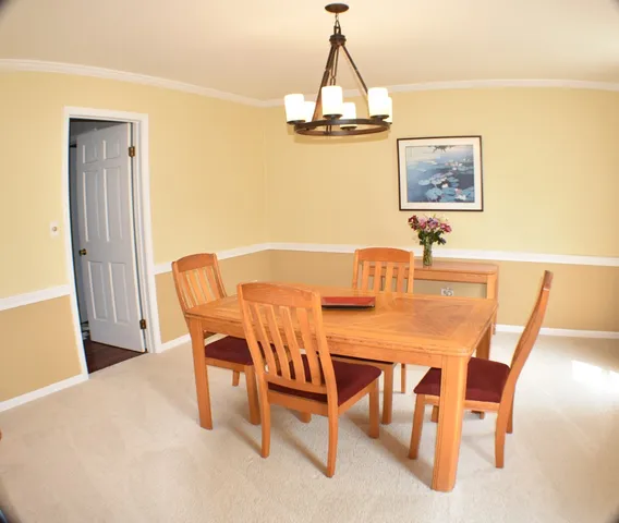 $734,900 | 175 Hilltop Avenue, Barrington, IL 60010