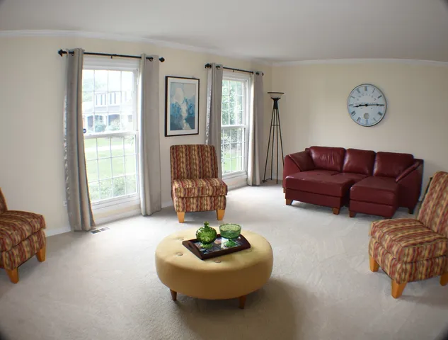 $734,900 | 175 Hilltop Avenue, Barrington, IL 60010