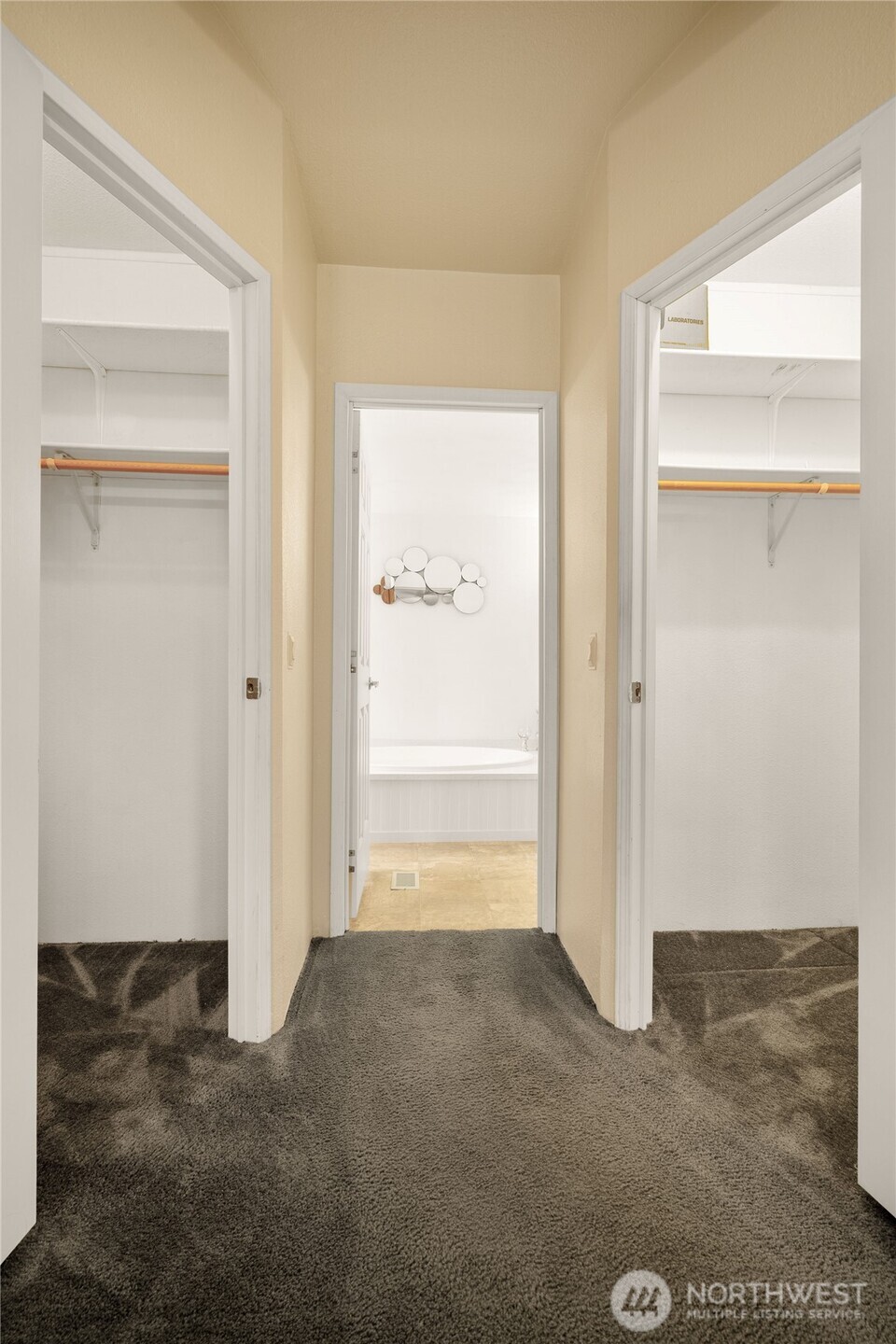 18000 Applegate Street Southwest Rochester, WA 98579 - Photo 9 of 40