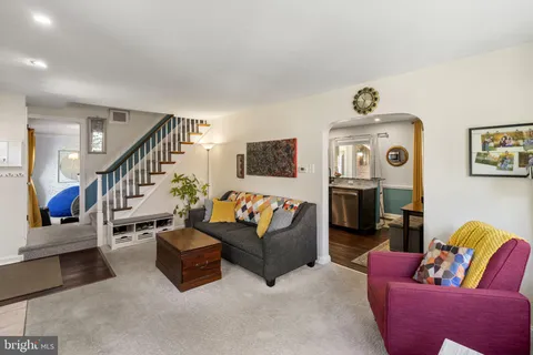 $529,000 | 403 Walnut Hill Lane, Havertown, PA 19083
