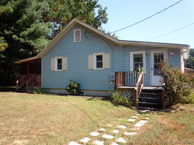 7275 Bray Road Hayes, VA 23072 - Photo 11 of 13