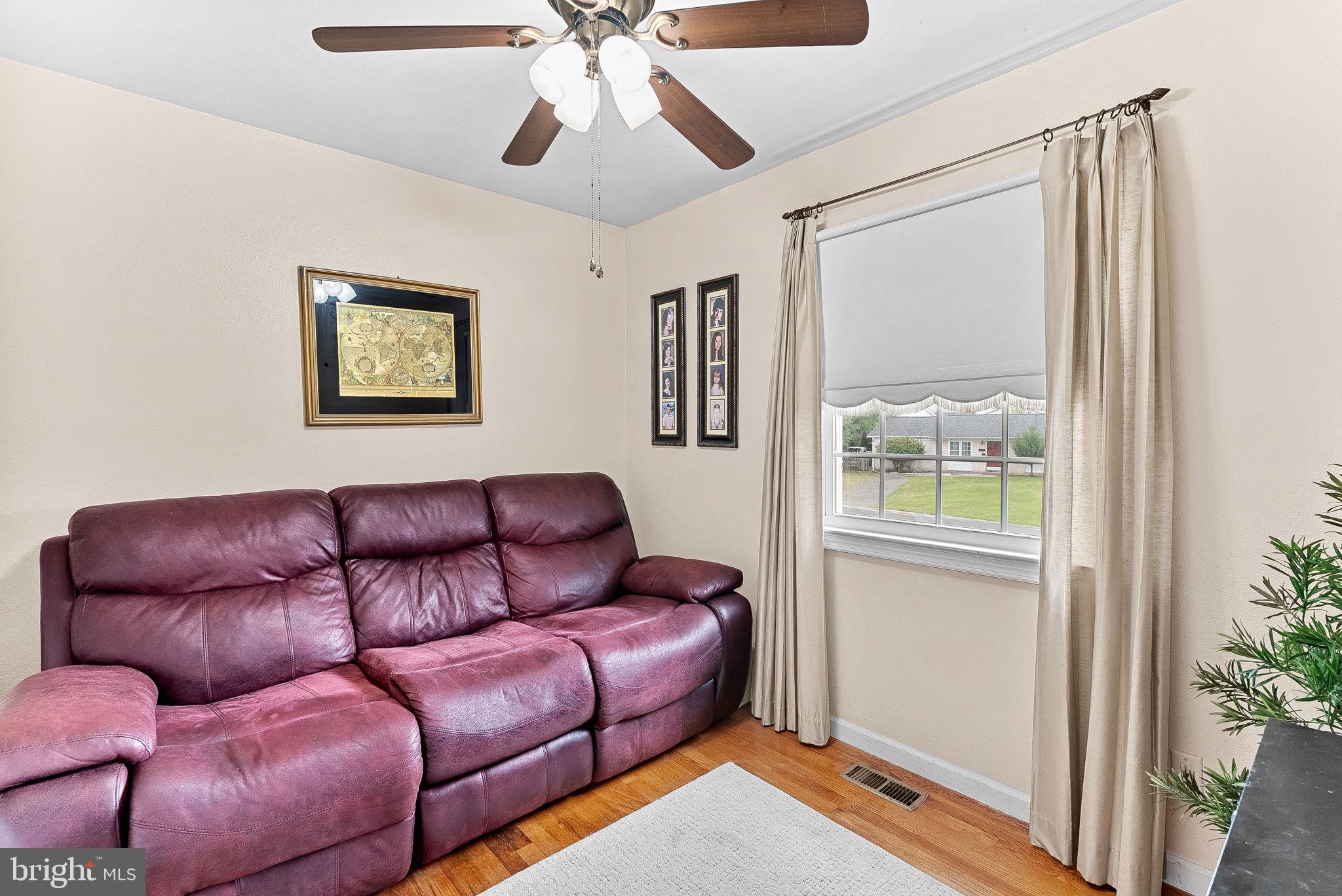 224 West Beech Road Sterling, VA 20164 - Photo 23 of 50 Gallery Image 23