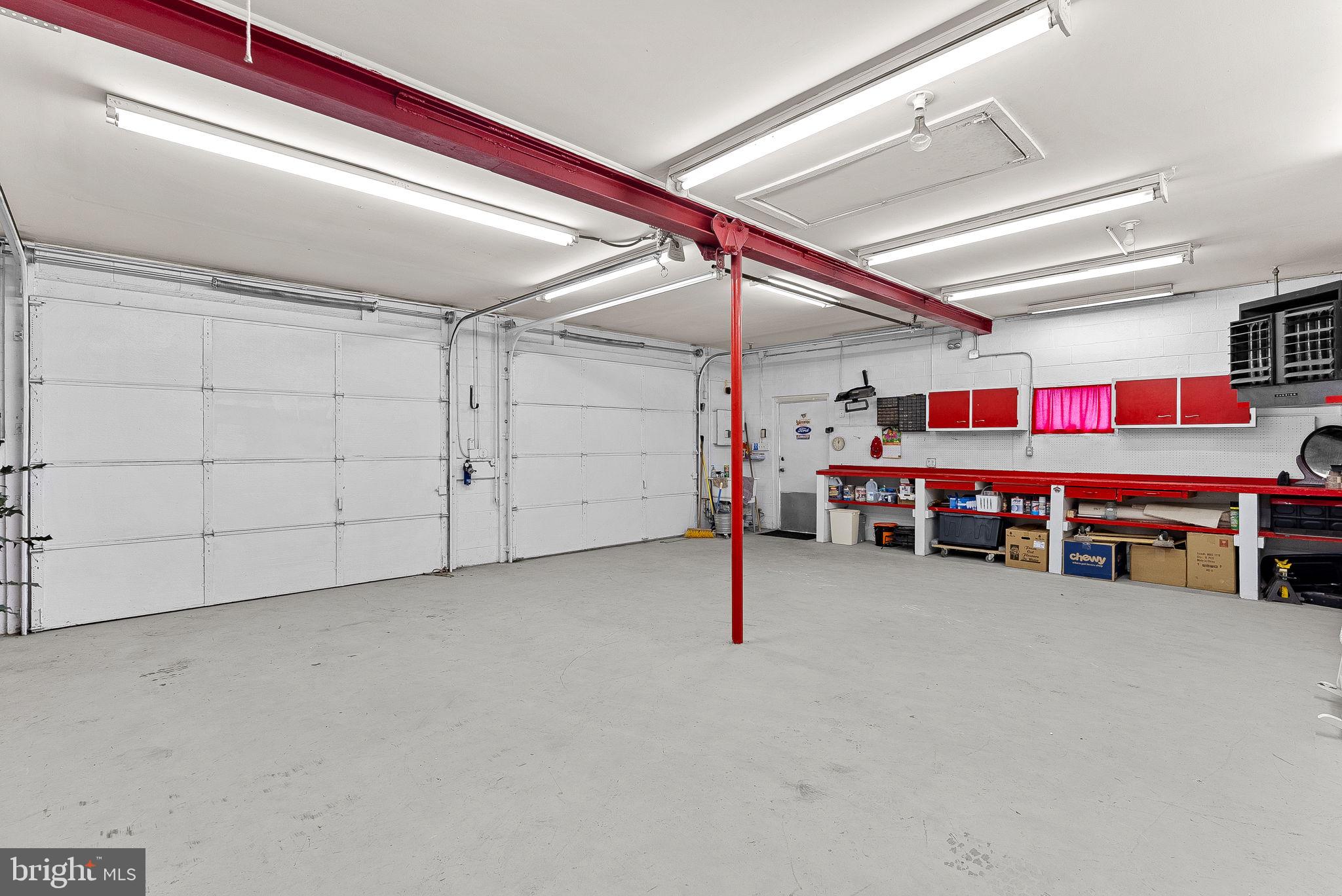 224 West Beech Road Sterling, VA 20164 - Photo 32 of 50 Gallery Image 32