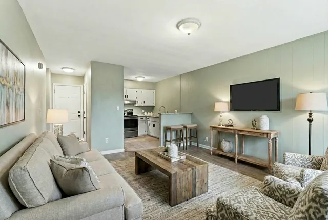 $204,900 | 2020 Beech Avenue, Unit D3, Nashville, TN 37204