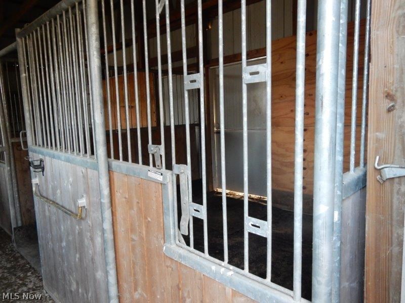 5490 Boneta Road Medina, OH 44256 - Photo 15 of 21 The extra 2 stalls have access to their own pasture