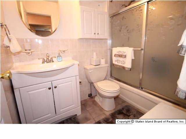 136 Timber Ridge Drive Staten Island, NY 10306 - Photo 11 of 13 Additional Photo