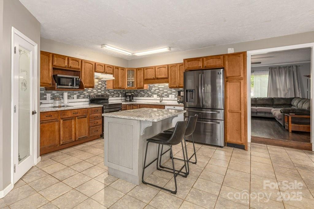 804 Rostan Street Southeast Valdese, NC 28690 - Photo 11 of 24 Gallery Image 11