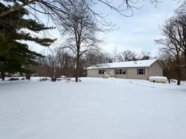 $325,000 | N5070 Pfaff Road, Mauston, WI 53948