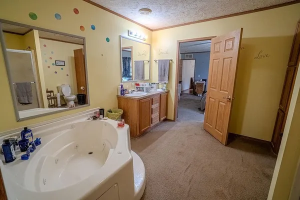 $325,000 | N5070 Pfaff Road, Mauston, WI 53948
