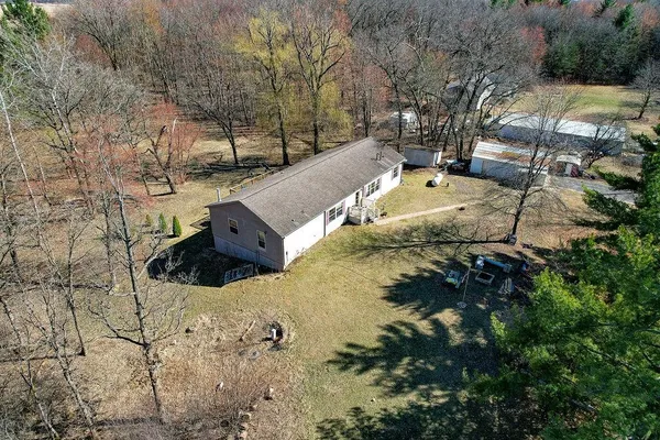 $325,000 | N5070 Pfaff Road, Mauston, WI 53948