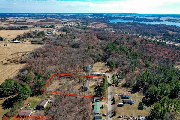 $325,000 | N5070 Pfaff Road, Mauston, WI 53948