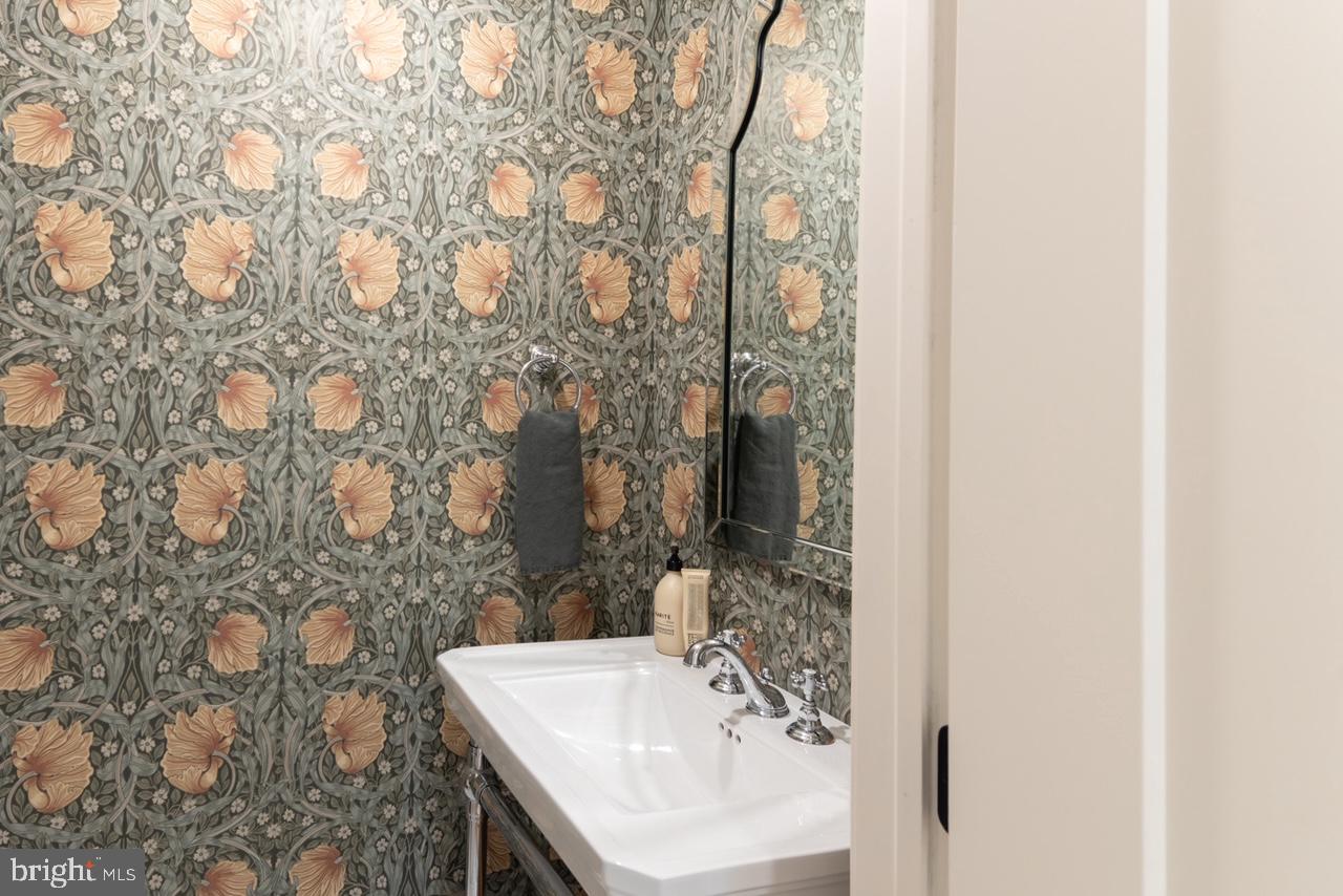 3404 Sawmill Road Newtown Square, PA 19073 - Photo 22 of 70