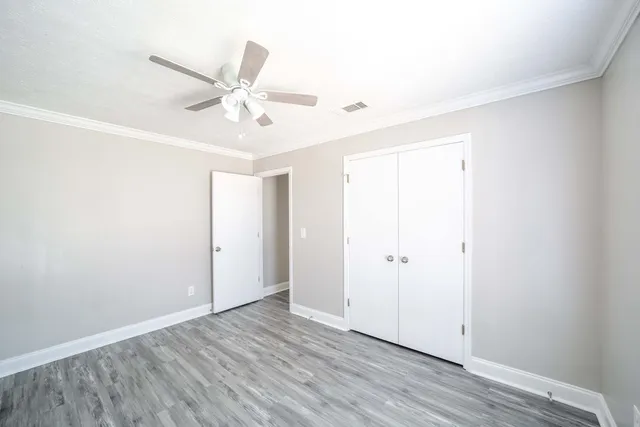 a view of a house with a big yard